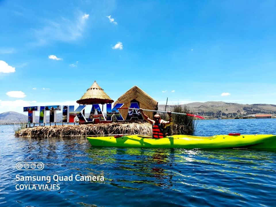 Uros Aruma Uro On Uros Floating Islands Puno Extérieur photo
